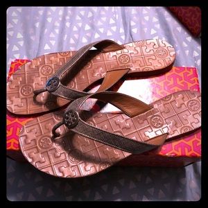 Tory Burch Thora Silver